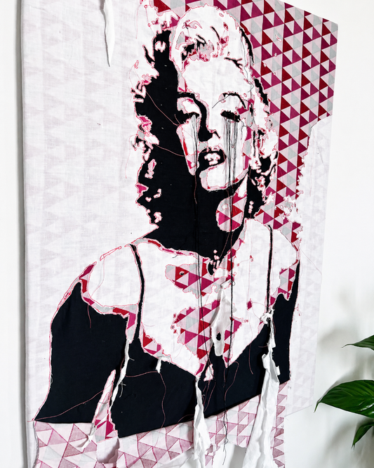 Fragmented 01 / Carved in the fabric
