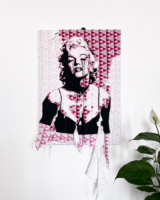 Fragmented 01 / Carved in the fabric